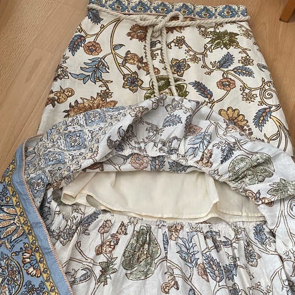 House of Harlow 1960 Floral Midi Skirt - Cream, Blue, Brown Size XS - Picture 11 of 16